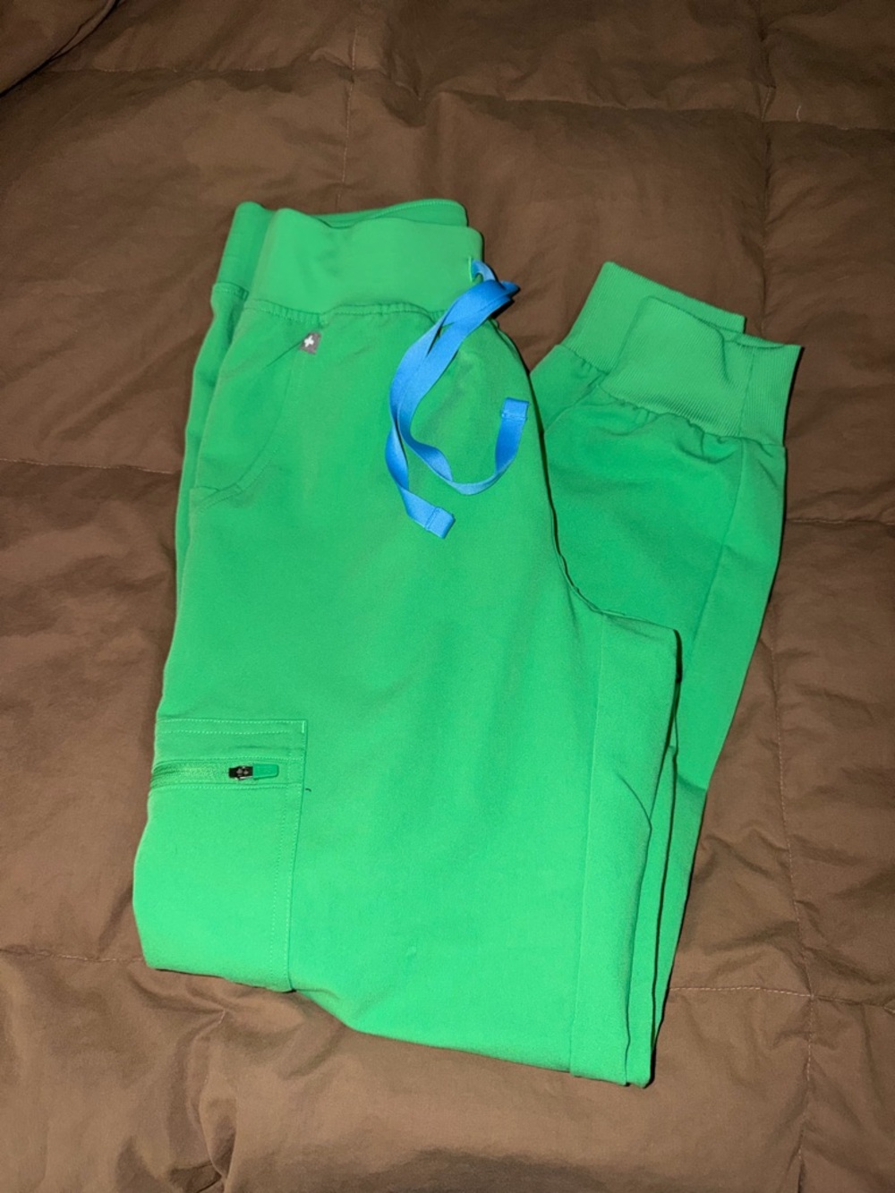 Figs Scrub Set EMERALD. (Discontinued color) - Picture 4 of 5